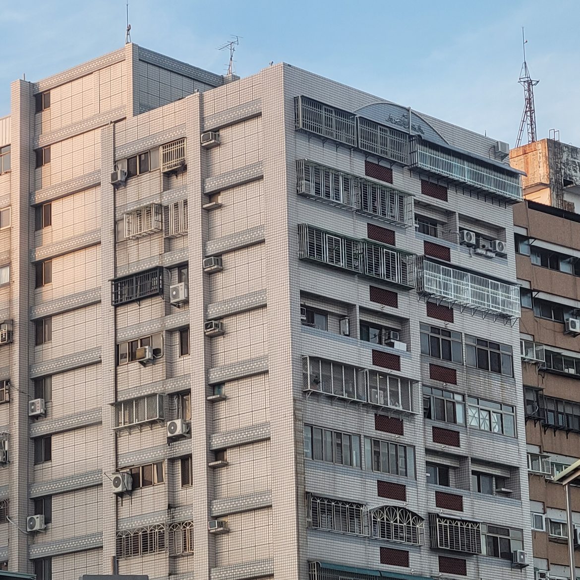 新北房屋借錢,新北二胎借錢增貸專家板橋板信當舖,二胎房貸,房屋增貸,李小姐成功房屋增貸